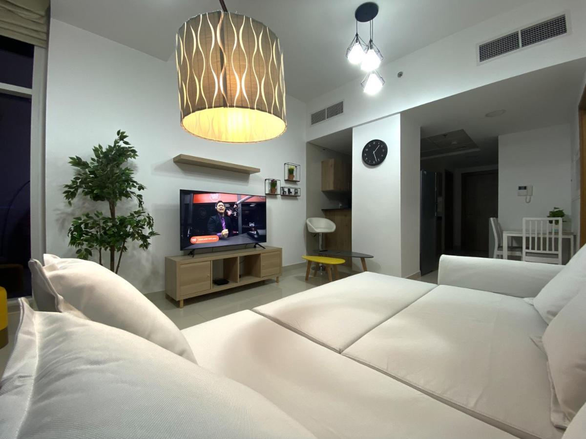 두바이 Walk To The Beach Or Enjoy The Amazing View From The Balcony 아파트 외부 사진